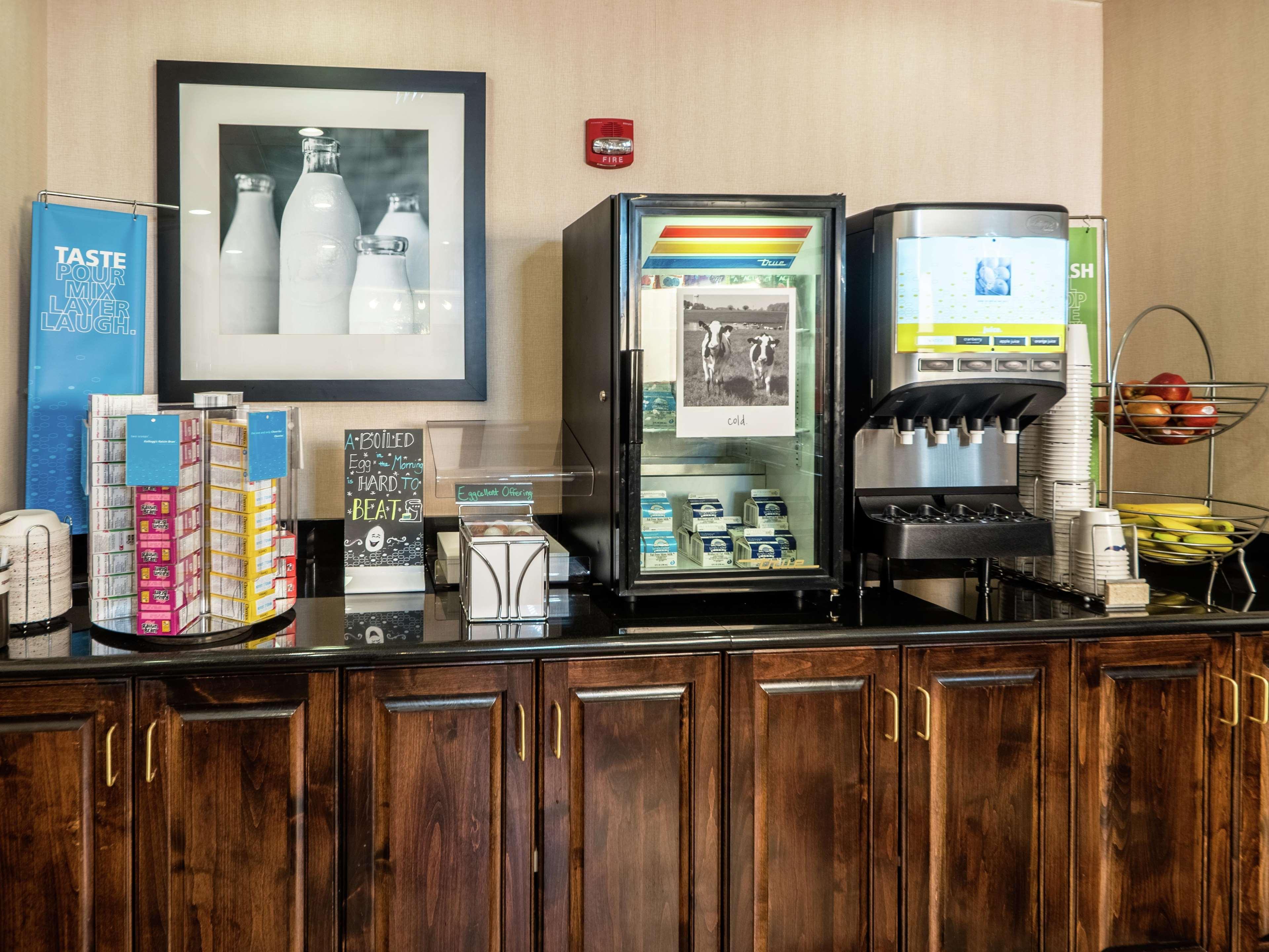 Hampton Inn Spring Lake Fayetteville Exterior foto