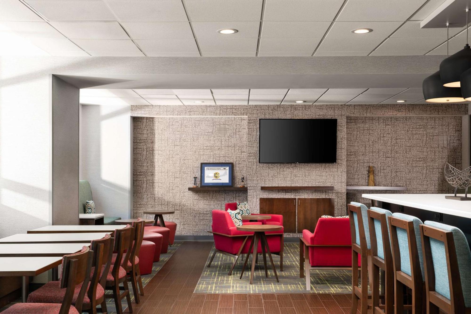 Hampton Inn Spring Lake Fayetteville Exterior foto